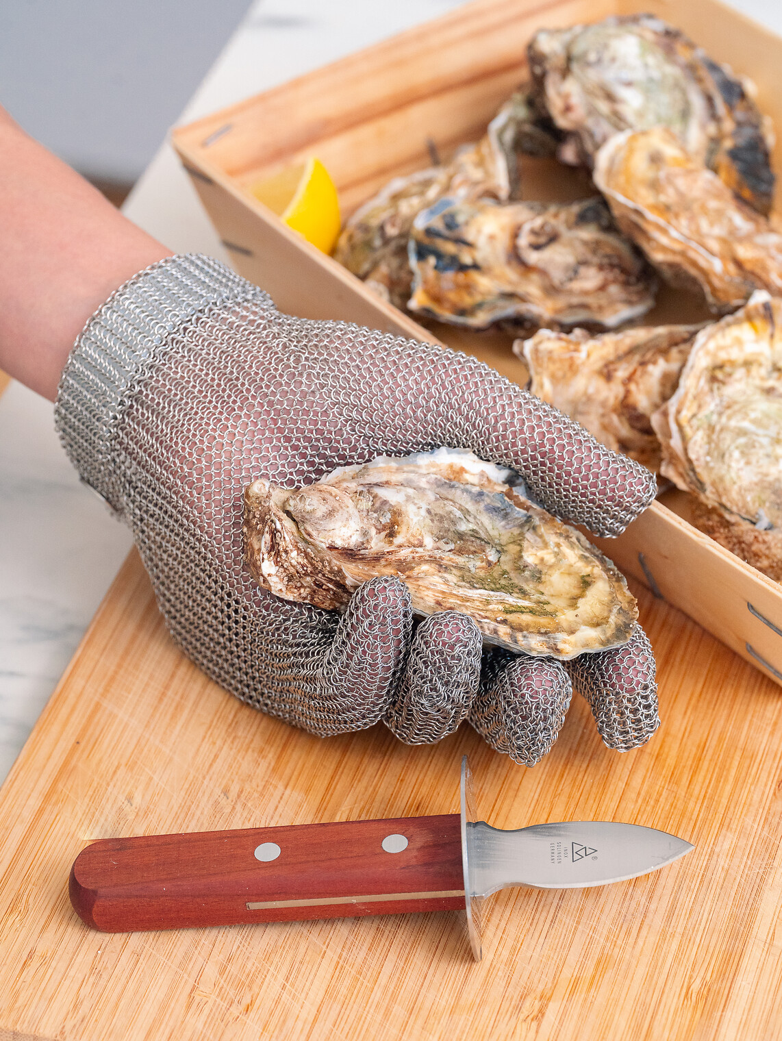 Austernöffner brauner Holzgriff, genietet i.K.