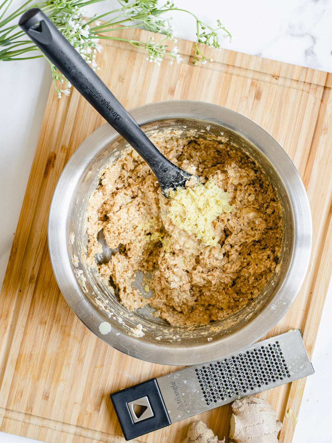 5013719-i06-LCDG-web