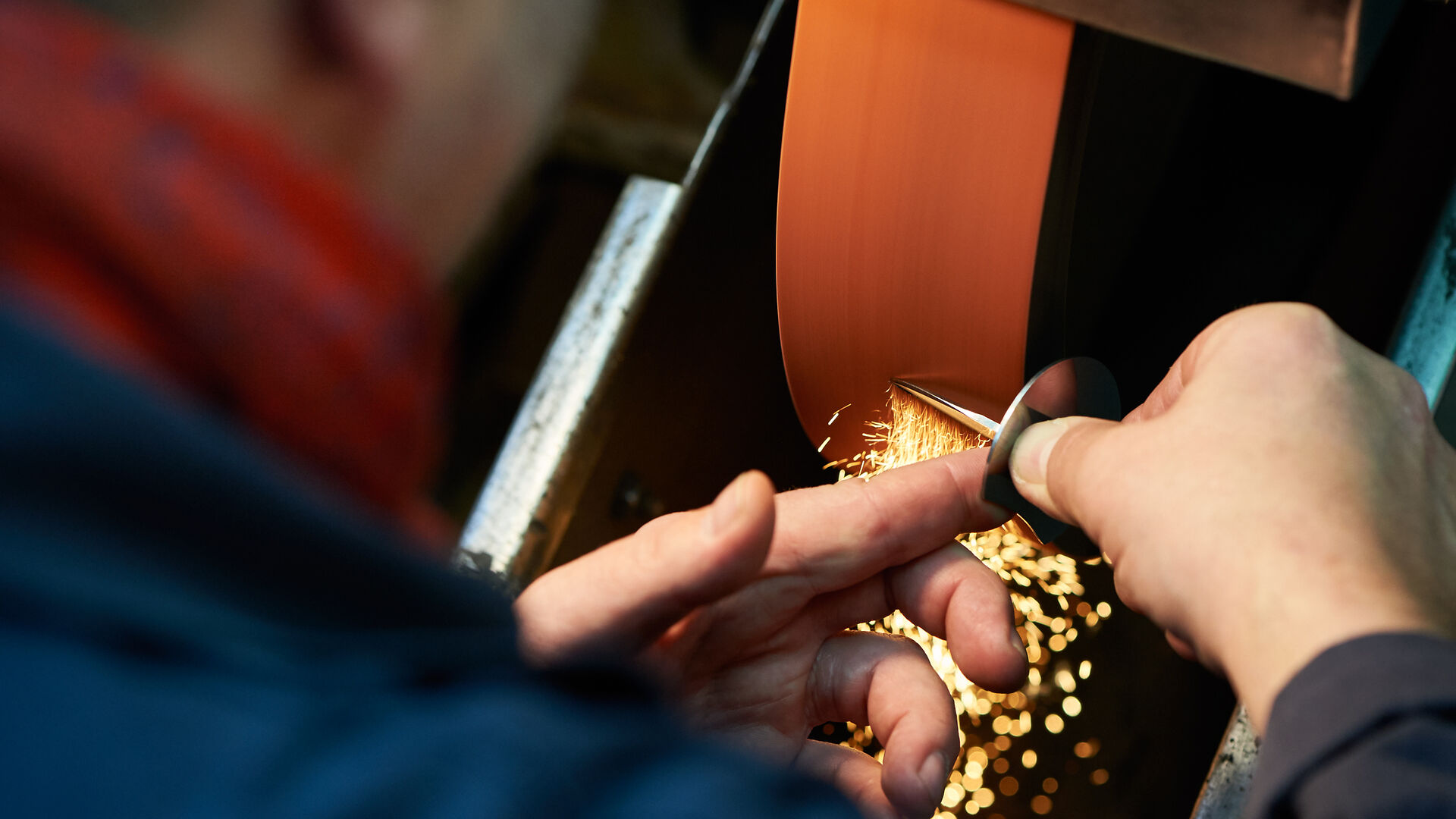 Web_triangle_LL_151209_244 (1)